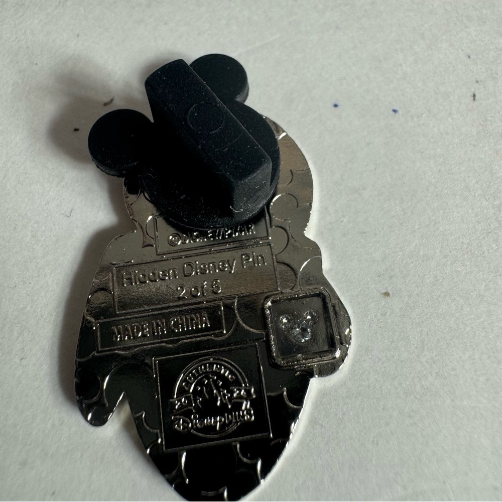 NWT. Disney Pin WDW Hidden Mickey Pixar Characters Wall-E Eve Pin - Picture 5 of 5